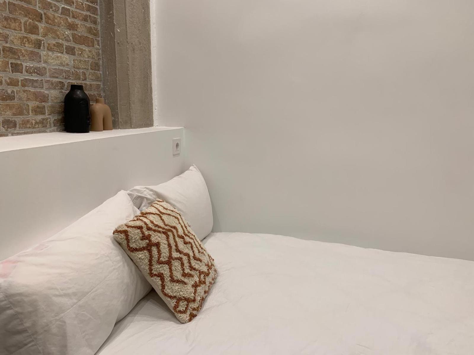 Valencia Beach Rooms Valenza